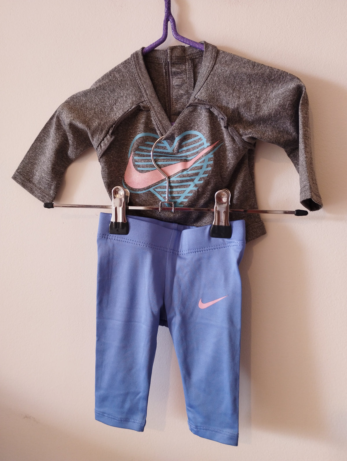 Ensemble Nike Naissance
