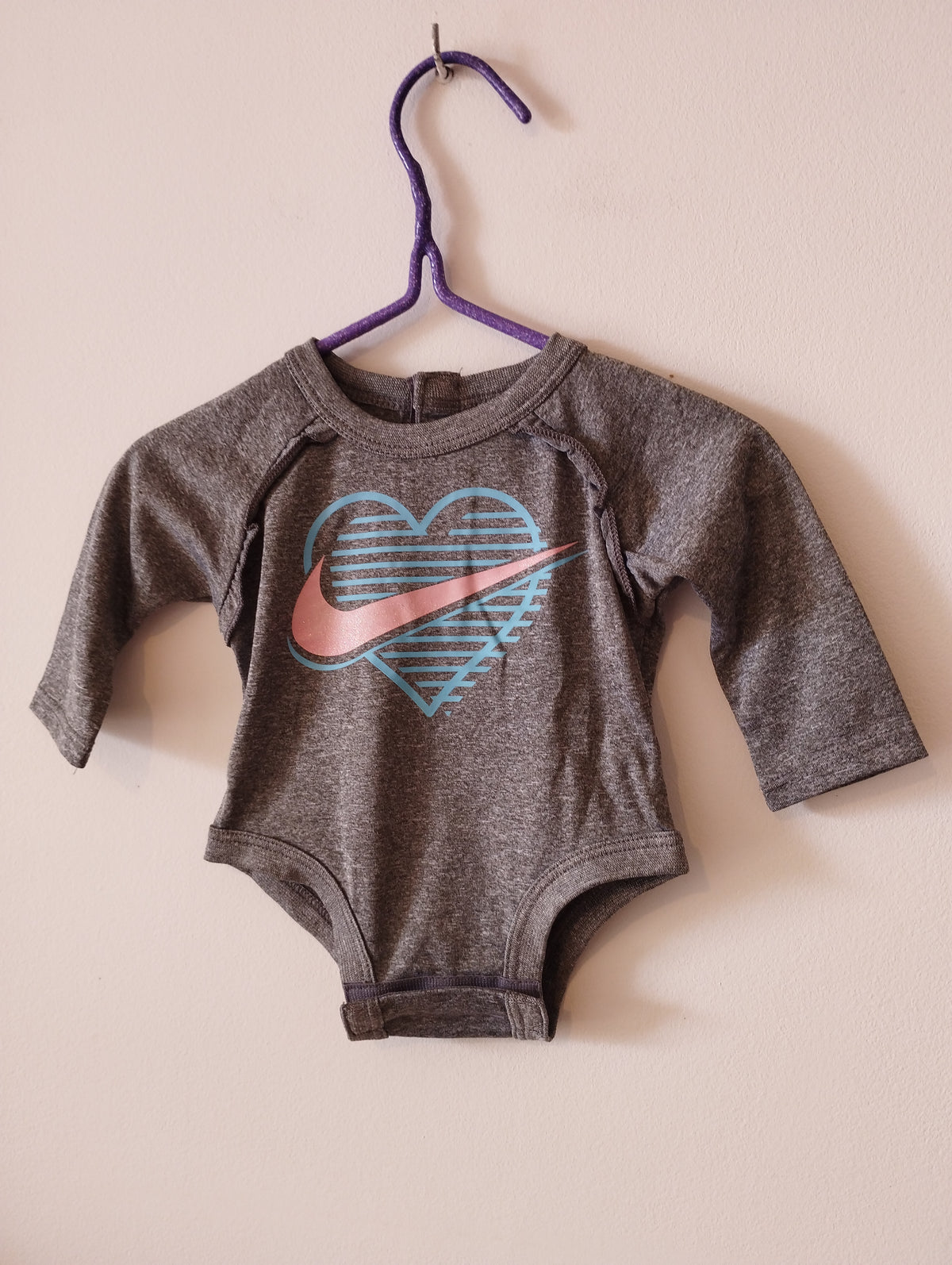 Ensemble Nike Naissance