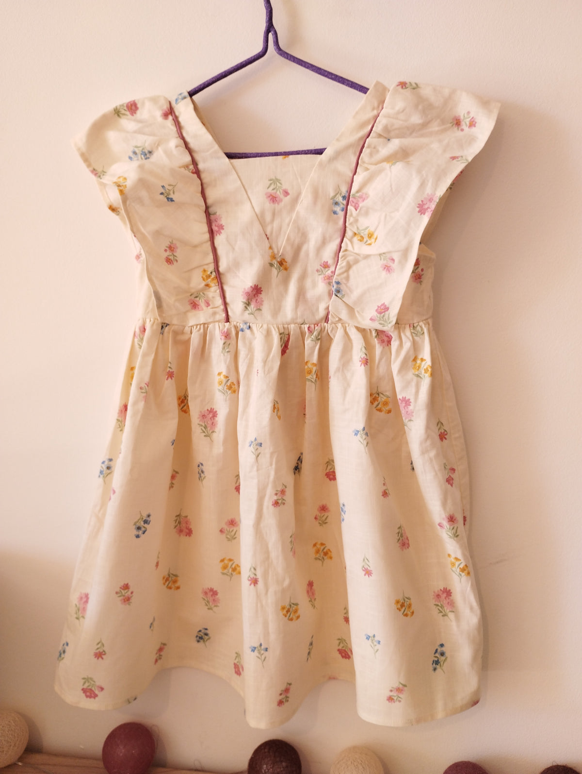 Robe LC Waikiki 5 ans (neuf)