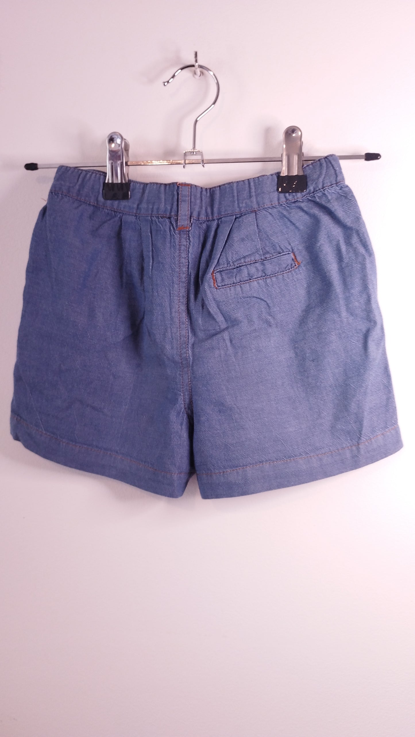 Short 2 ans